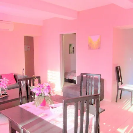 Bed & Breakfast D'hotes Serenita Di Giacometti
